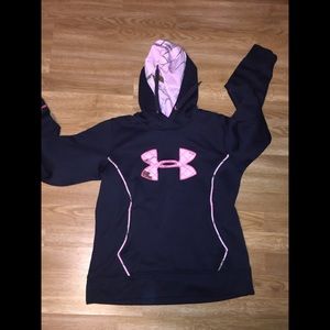 Women’s Medium Under Armour Storm Caliber Hoodie